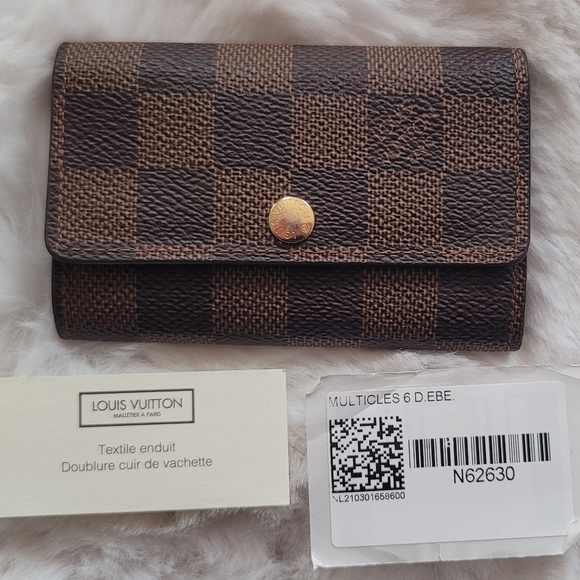 Louis vuitton 6 key holder